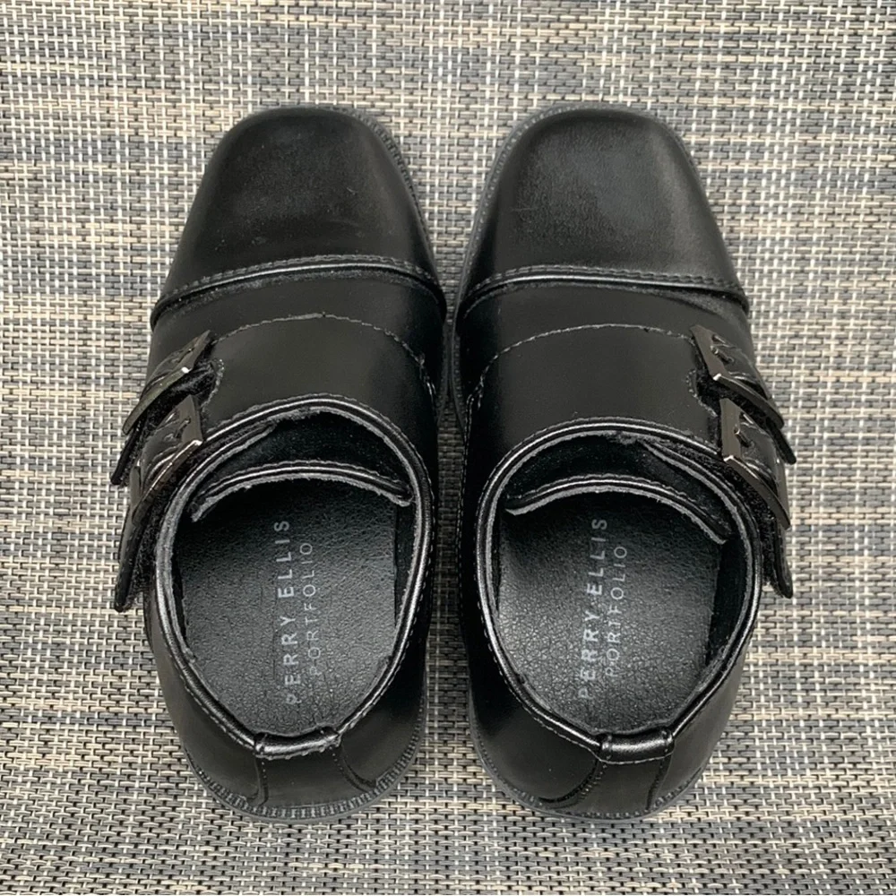 Perry Ellis these perry